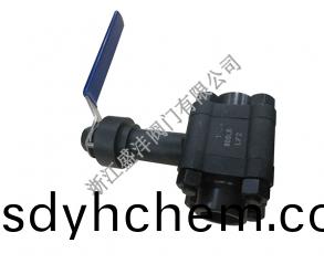 三片式低(di)溫(wen)鍛(duan)鋼毬(qiu)閥(fa)（閥桿加長100MM）